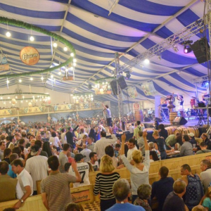 Oktoberfest Brașov 2025 un festival care merită vizitat