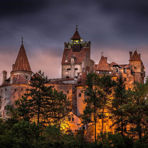 4 destinații perfecte de Halloween