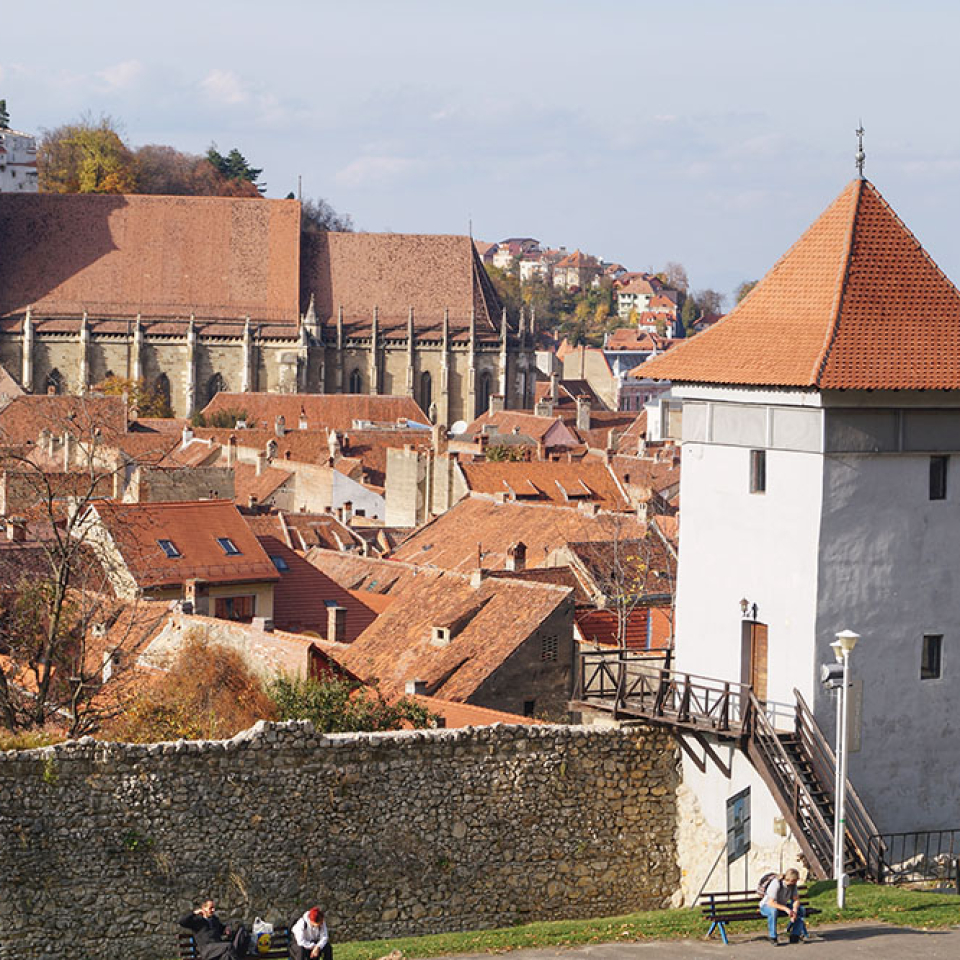 Motive pentru care merită să vizitezi Brașovul în luna Noiembrie