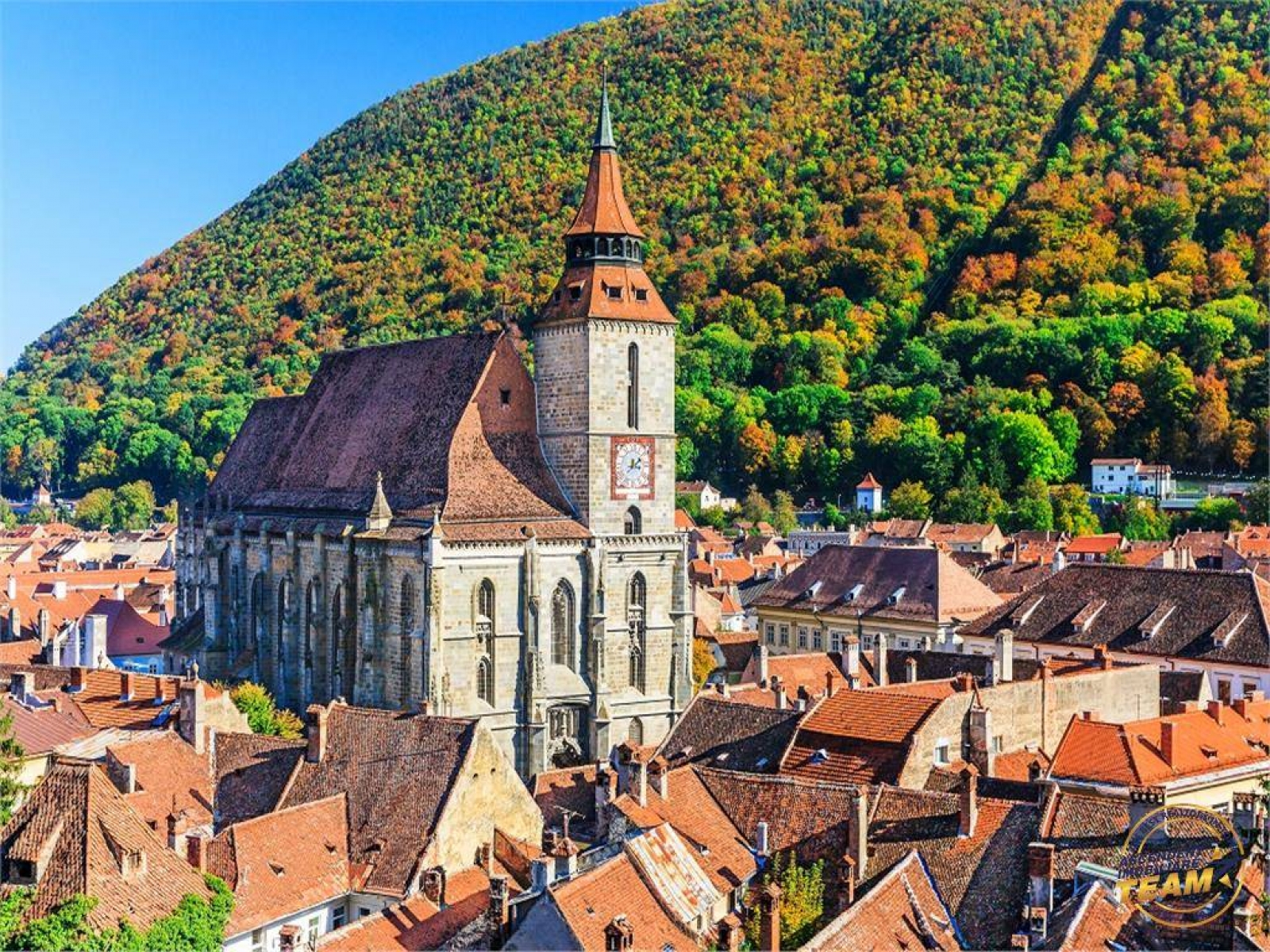 4 orașe perfecte pentru un city break de toamnă în România