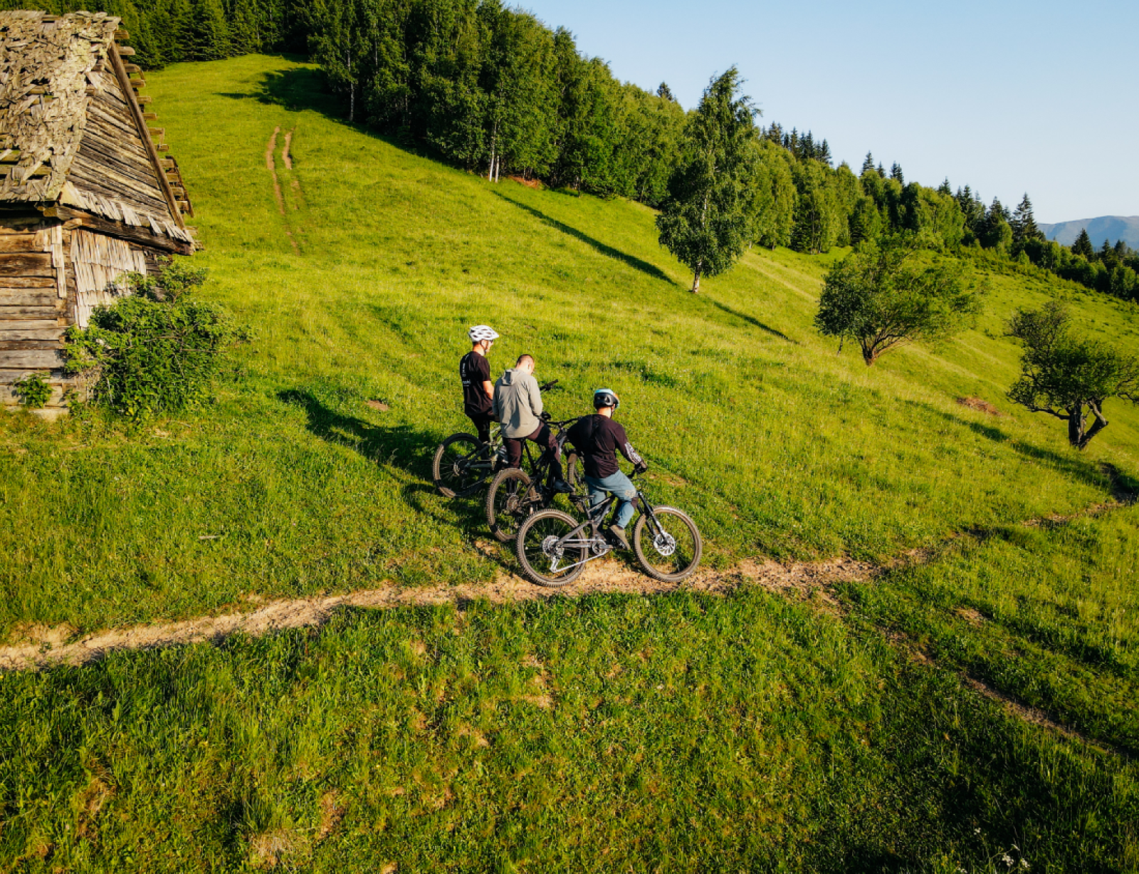 România pe două roți: Cele mai spectaculoase trasee de bicicletă pentru vara aceasta