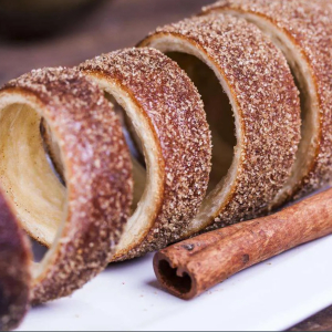 Unde găsești cei mai buni kürtőskalács din România